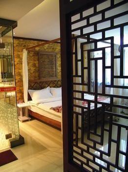 Lucky 5 Million Express Hotel Yuxi Kunming Zewnętrze zdjęcie