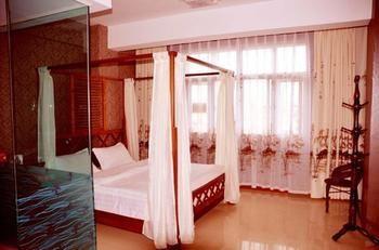 Lucky 5 Million Express Hotel Yuxi Kunming Zewnętrze zdjęcie