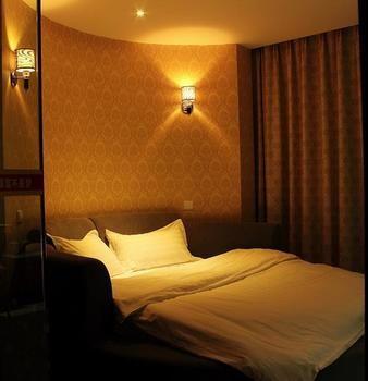 Lucky 5 Million Express Hotel Yuxi Kunming Zewnętrze zdjęcie